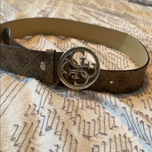 Guess Belt